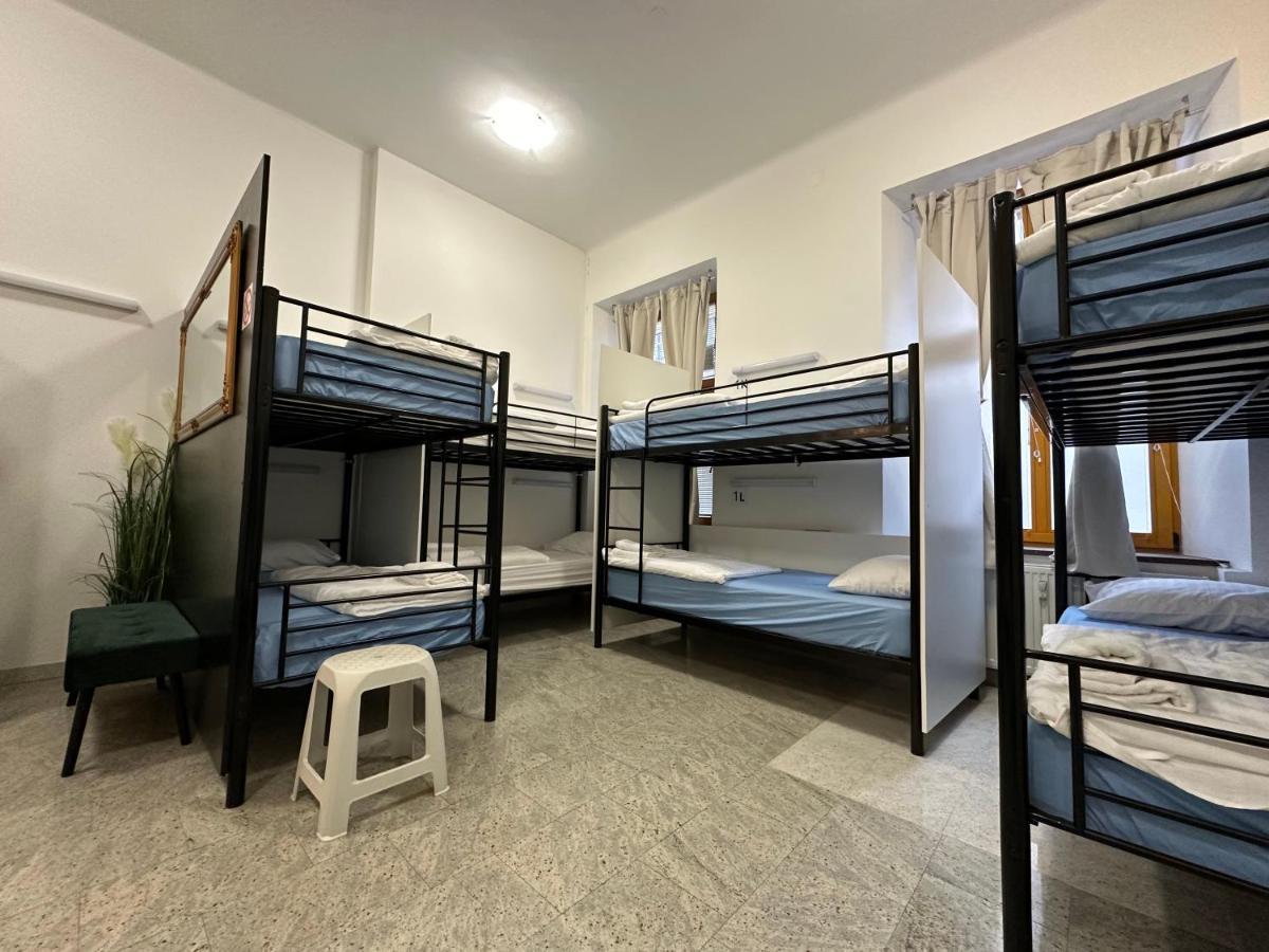 Hostel Opera Ljubljana Eksteriør billede